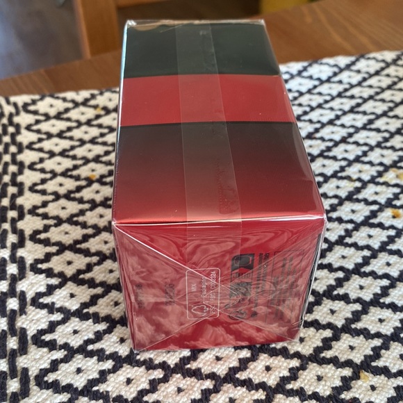 Spicebomb - Infrared - Viktor & Rolf - Eau de Parfum - Picture 4 of 5